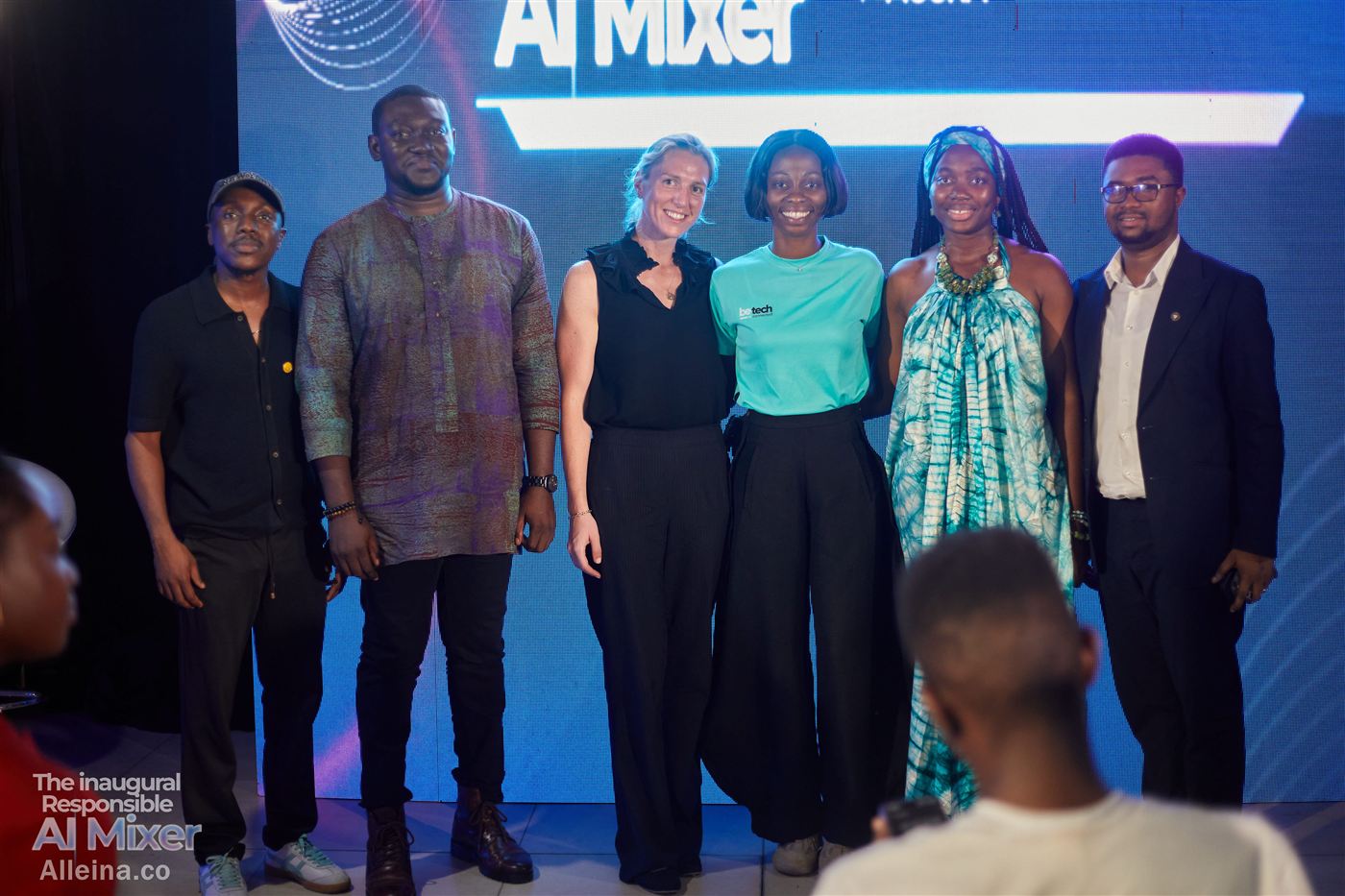 Alleina AI Mixer — panel